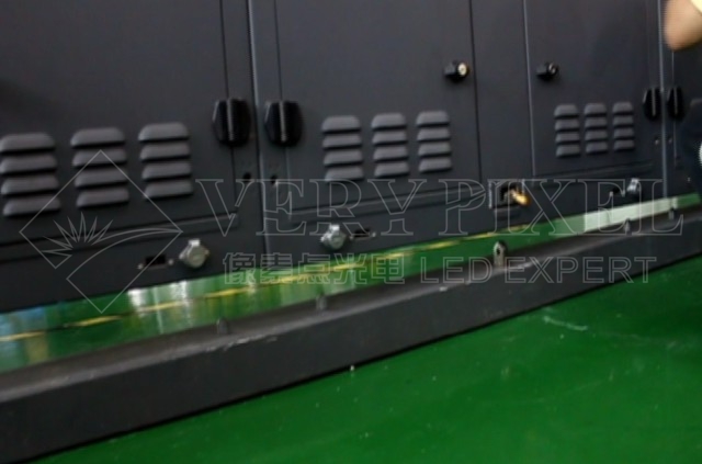 LED display assembly