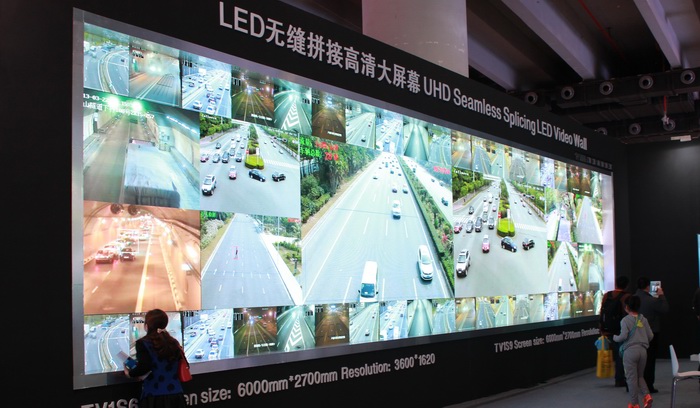 small pitch LED screen for the traffic monitoring application